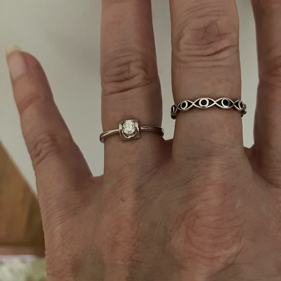 18kt White Gold Diamond tensor Ring 5.5 size - Picture 4 of 14